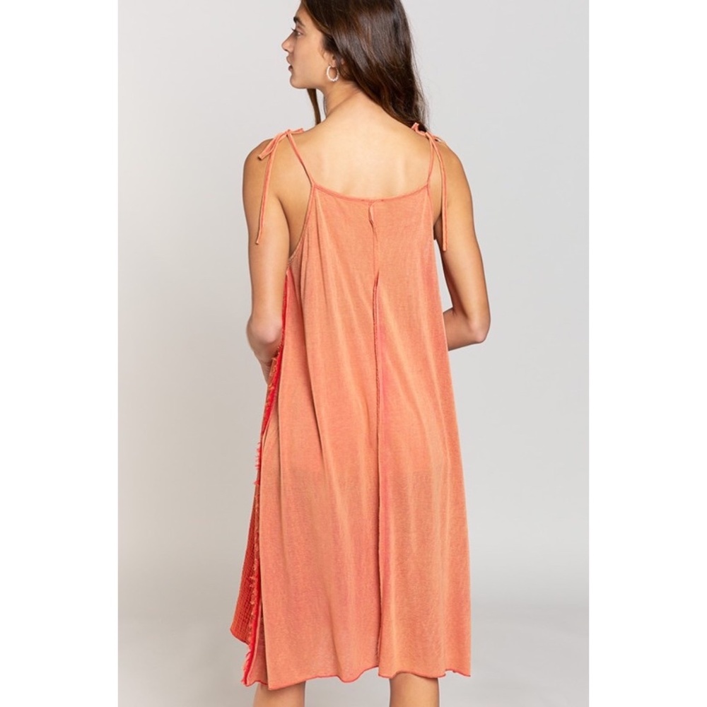 POL Coral Button Down Midi Dress - Picture 4 of 5